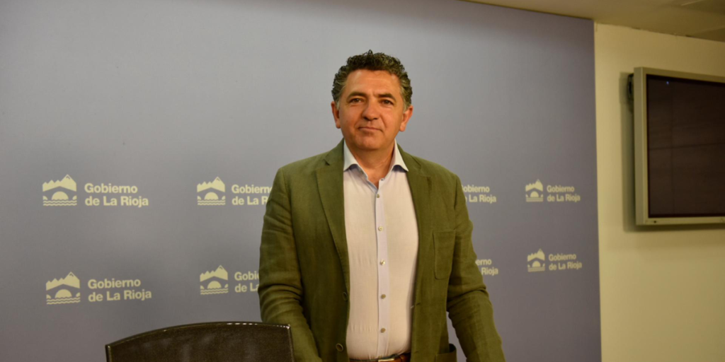 Carlos Cuevas, Gobierno de La Rioja.