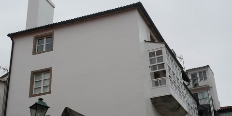 Santiago de Compostela aprueba las solicitudes para mejorar la eficiencia energética de la envolvente de edificios