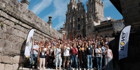 Los conductos autoportantes de lana mineral Climaver de Isover celebran 50 años