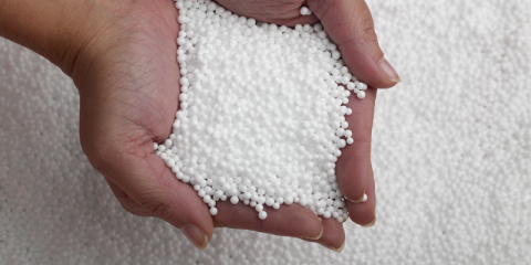 NeoPS, material ecosostenible elaborado con recursos vegetales por Knauf Industries aplicable en la construcción