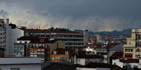 Más de 2.000 hogares asturianos reciben ayudas para obras de rehabilitación, accesibilidad y conservación