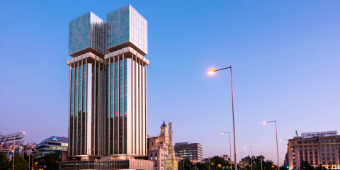 El nuevo edificio de consumo casi nulo Torres Colón se convertirá en un icono sostenible de la ciudad de Madrid