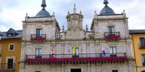 Ponferrada amplía el plazo de solicitud de ayudas para la regeneración de edificios en el barrio de La Puebla Norte