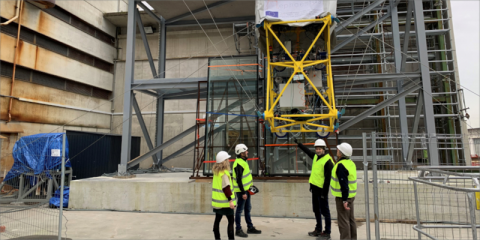 El proyecto europeo Hephaestus desarrolla el primer robot de cables para el montaje y mantenimiento de fachadas