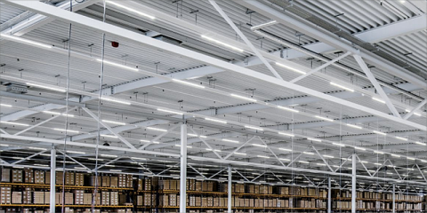 Soluciones de iluminación para el sector industrial que aportan alta eficiencia energética