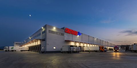 Alta eficiencia energética en las nuevas instalaciones logísticas de Grupo Carreras con las soluciones de Trilux