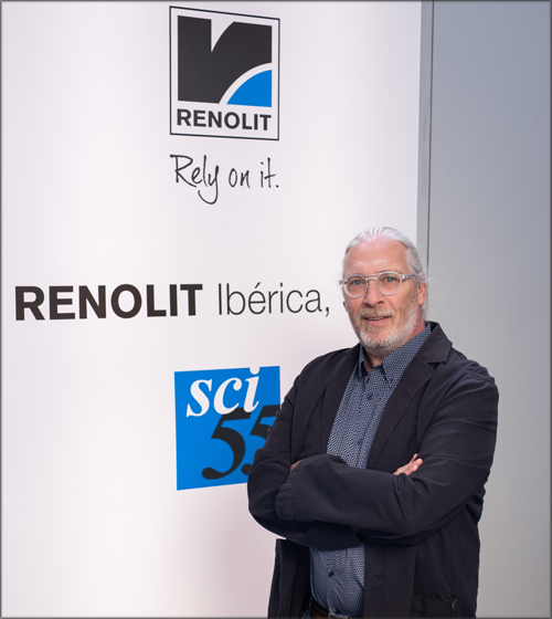 El departamento de I+D de Renolit Alkorplan, cuyo director es Hans Tanghe, trabaja en la tecnología Solar Shield para mejorar sus productos.