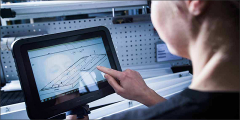 Trilux imparte dos webinars gratuitos sobre industria 4.0 e iluminación inteligente