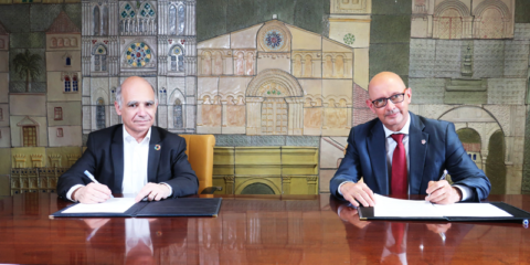 CSCAE y administradores de fincas trabajarán para agilizar los trámites de la rehabilitación de edificios