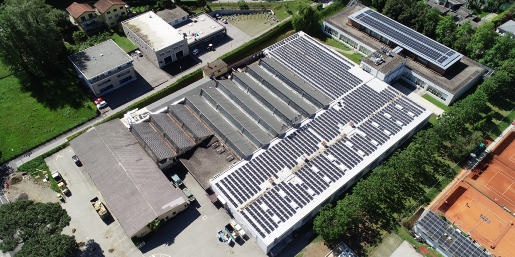 cubierta renovada con Renolit Alkorplan Solar en Suiza