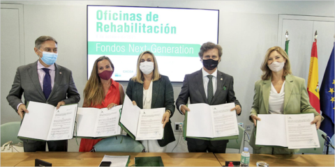 La Junta de Andalucía creará oficinas para facilitar la gestión de las subvenciones para rehabilitación