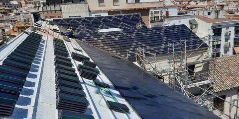 Rehabilitación energética de la cubierta de la Diputación de Jaén con Tectum Pro de BMI