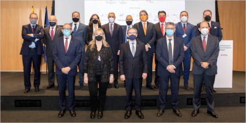 Cataluña firma un convenio con diez bancos para la rehabilitación energética de viviendas