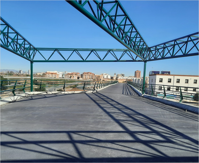 Cemex suministra el hormigón de la nueva pasarela ciclopeatonal en Valencia