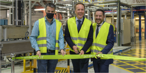 Nueva línea de producción de la compañía Armacell en su fábrica de Begur