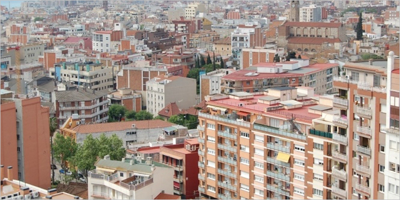 Badalona firma un convenio con el Consorcio Metropolitano de la Vivienda para rehabilitar un millar de viviendas