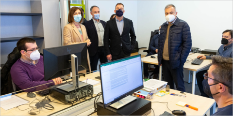 Oficina de rehabilitación de vivienda en Santiago de Compostela con información sobre ayudas europeas