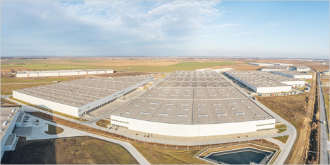 El centro logístico BUW 17 en Rumanía cuenta con más de 12 km de iluminación inteligente de Trilux