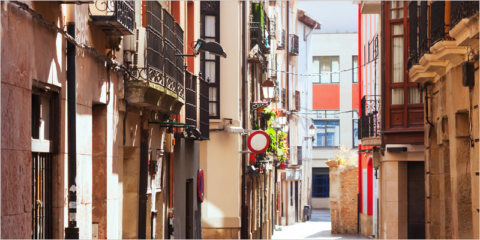 Logroño concede 162 ayudas para la rehabilitación y accesibilidad de edificios de viviendas