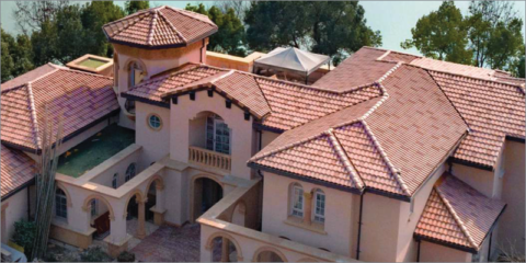 El nuevo catálogo de La Escandella incluye toda la gama de tejas y soluciones constructivas sostenibles