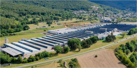 Innovadoras soluciones LED de Trilux en la sede central de Rauch Möbelwerke en Alemania