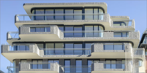 El vidrio de control solar de AGC proporciona aislamiento térmico al edificio De Hooch en Ámsterdam