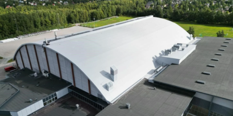 Renolit reemplaza 11.000 m2 de membrana sintética de PVC del centro de exhibiciones de Tampere