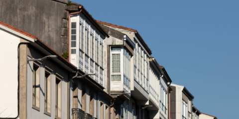 Galicia convocará tres líneas de ayudas para mejorar la eficiencia energética de edificios residenciales