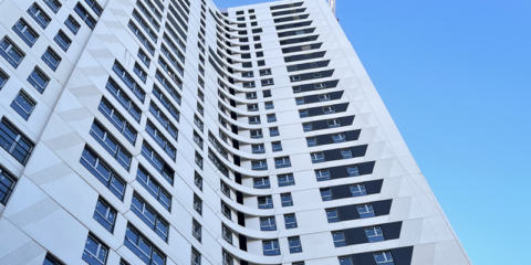 Aislamiento térmico y acústico de la compañía Ursa en las Torres Martiricos de Málaga