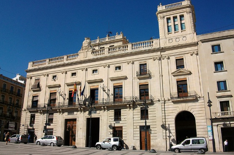 El Ayuntamiento de Alcoy dedica más de 40.000 euros en ayudas a la rehabilitación de edificios