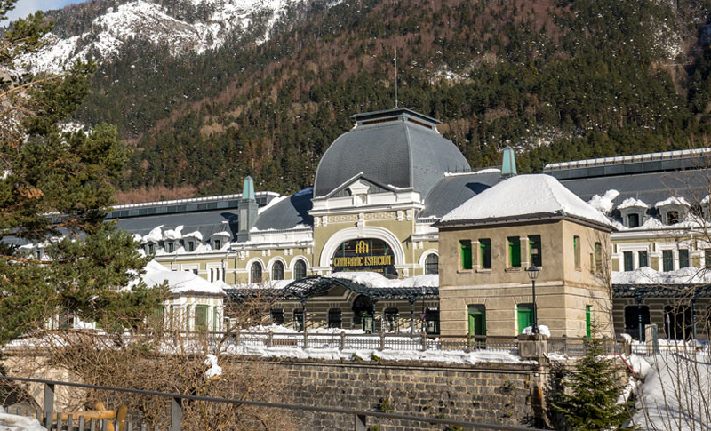 Soluciones de Finsa en el hotel de lujo de la estación de Canfranc