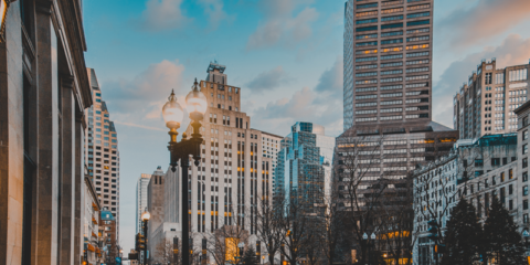 Nuevas medidas para convertir edificios comerciales vacíos en uso residencial en Estados Unidos