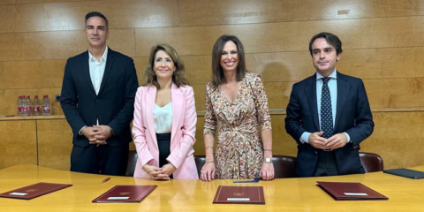 Firma de acuerdos para la construcción y rehabilitación de 4.226 viviendas en Andalucía