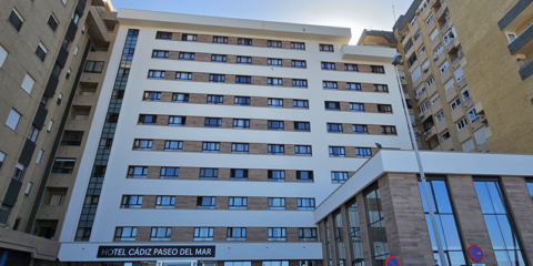 El Hotel Meliá Cádiz Paseo del Mar incorpora soluciones de aislamiento térmico de Saint-Gobain Weber