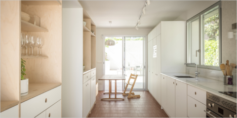 El pavimento cerámico extrusionado de Gres Aragón reviste una vivienda del barrio madrileño de Chamartín