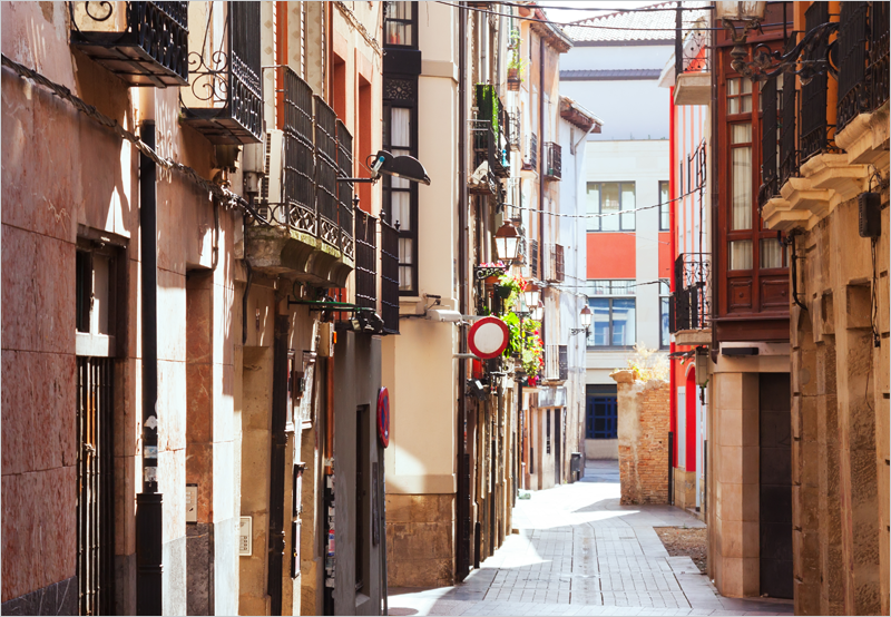 Logroño destinará más de un millón de euros en ayudas para la rehabilitación y accesibilidad de edificios