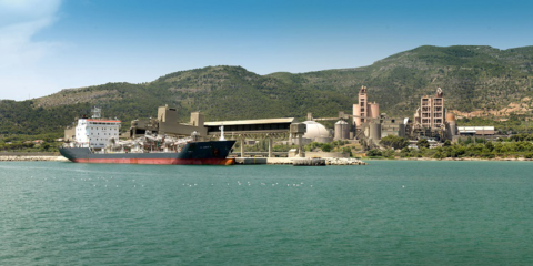 Cemex obtiene 10 millones de euros de la UE para la producción de hidrógeno verde a partir de residuos