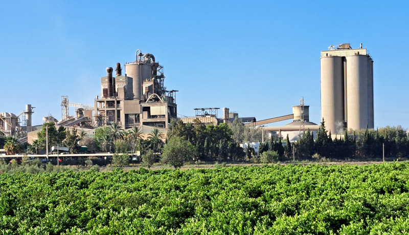 Cemex Alicante pondrá en marcha una instalación que reducirá las emisiones de gases de efecto invernadero