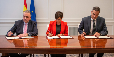 El Mivau firma un acuerdo para la rehabilitación a nivel de barrio de 120 viviendas en Cantabria