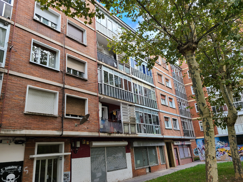 El Ayuntamiento de Vitoria-Gasteiz resuelve la convocatoria de ayudas para la rehabilitación de los 24 edificios del plan de Zaramaga