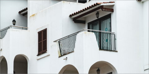 El Ayuntamiento de San Roque rehabilitará el conjunto de edificios de la barriada de Simón Susarte