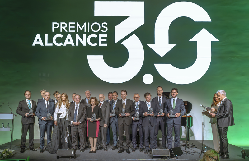 Saint-Gobain, premiada por la 'Mejor Comunicación y Transparencia' en los Premios Alcance 3.0