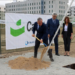 Primera piedra de las 137 viviendas eficientes del nuevo barrio de Palmas Altas en Sevilla