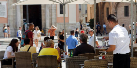 Andalucía destina 40 millones para paliar los efectos del cambio climático en empresas turísticas