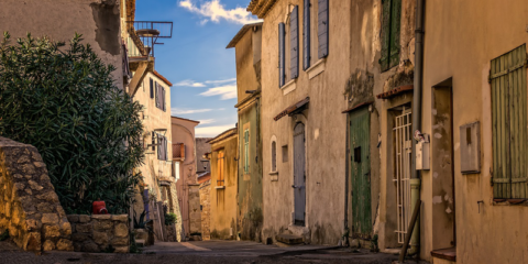 Castilla-La Mancha amplía el presupuesto de las ayudas del PREE 5000 para rehabilitación