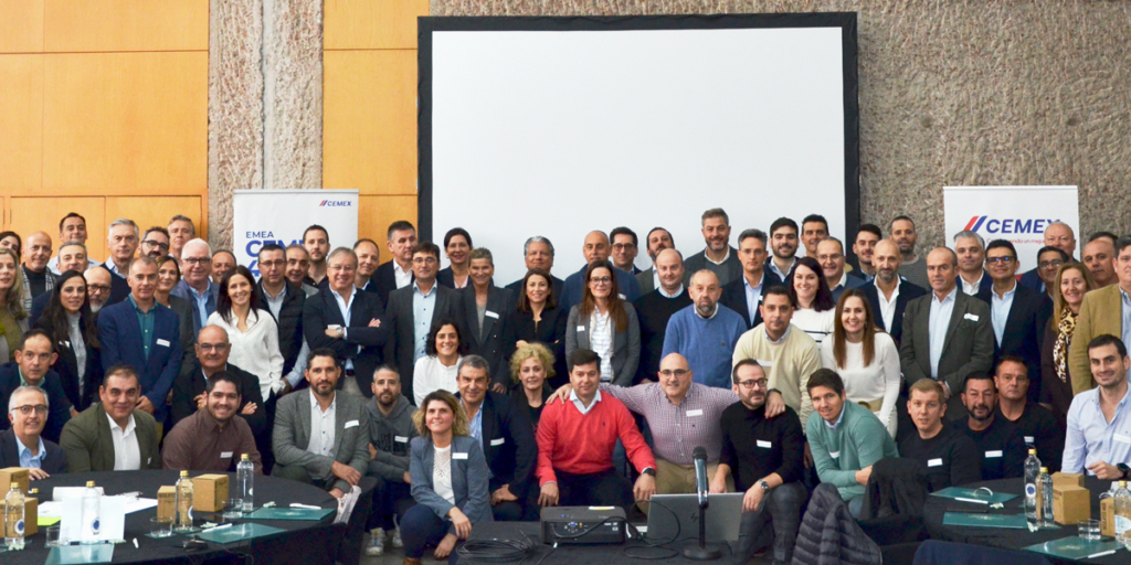 Participantes en la convección de Cemex.