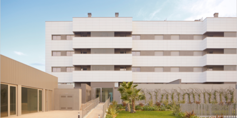 Los sistemas de fachadas ventiladas de Gres Aragón-Faveker se muestran en la feria BAU