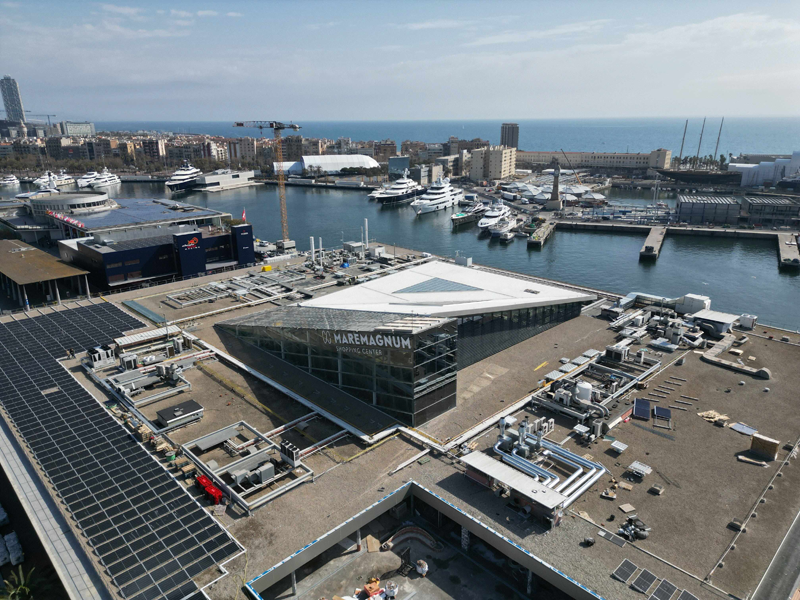 láminas impermeables RENOLIT en la Rehabilitación sostenible del centro comercial Maremagnum de Barcelona