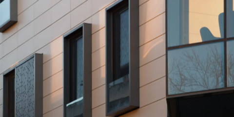 Las soluciones constructivas de cerámica extrusionada de Gresmanc Group se mostrarán en Rebuild 2025