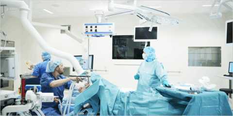 Las soluciones de Saint-Gobain Ecophon mejoran la acústica de diversos quirófanos modulares